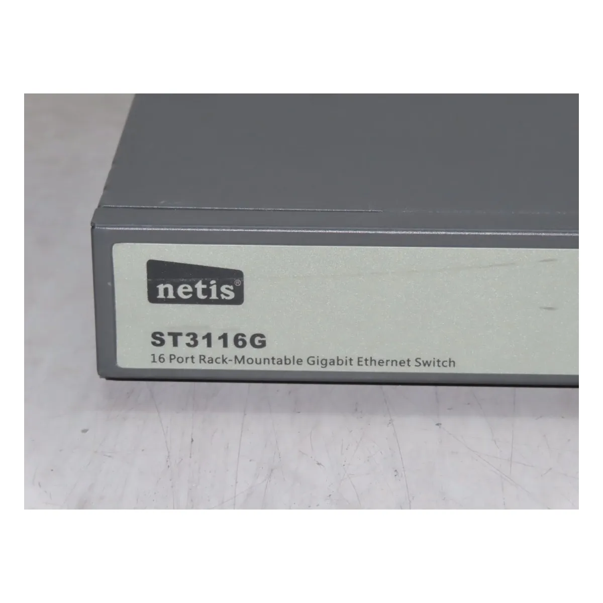 SWITCH ST3116G 10/100/1000    16PORTS