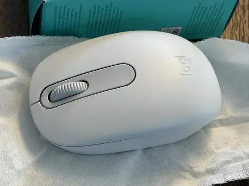 LOGITECH WIRELESS MOUSE M196
