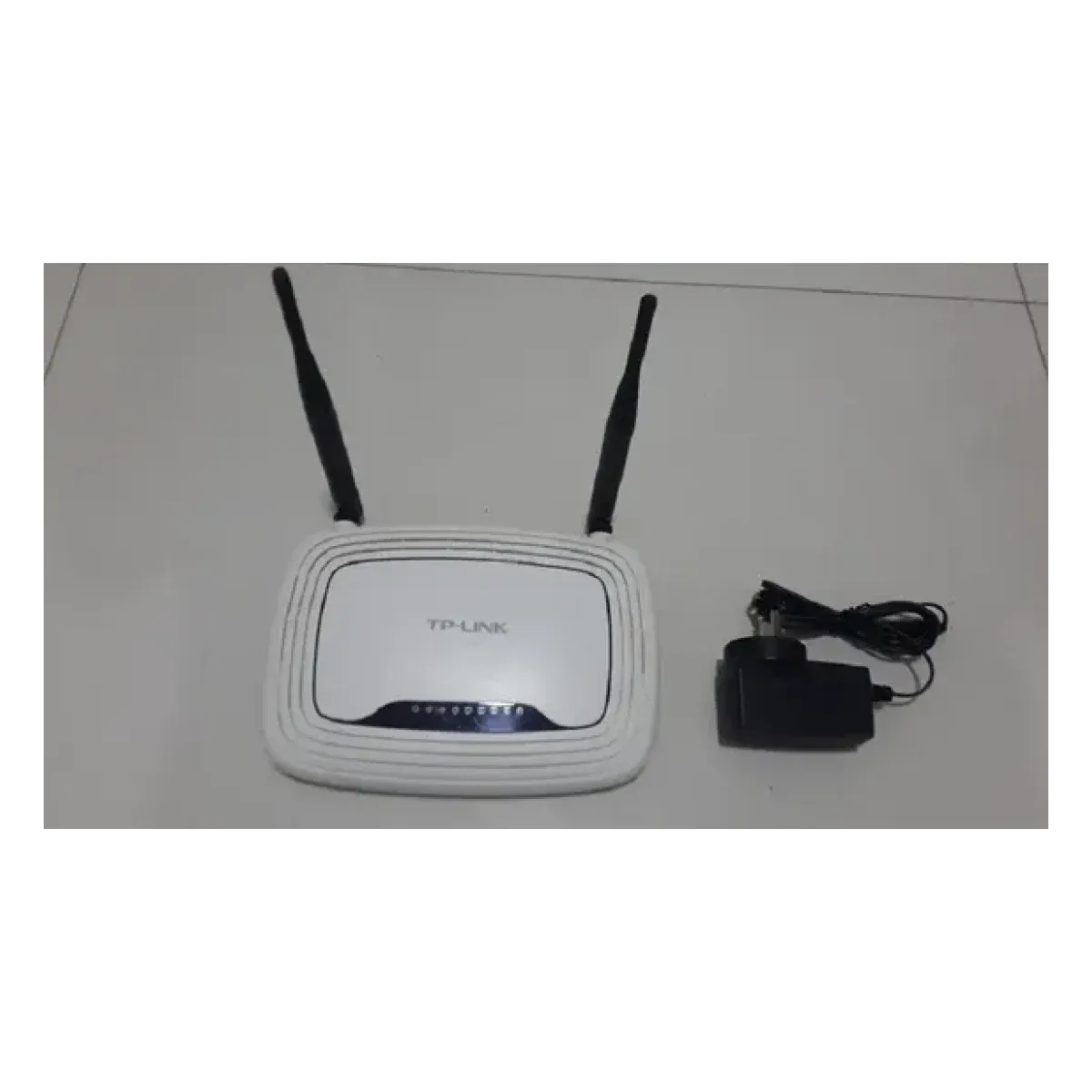 ROUTER WR841N  (2 ANT)
