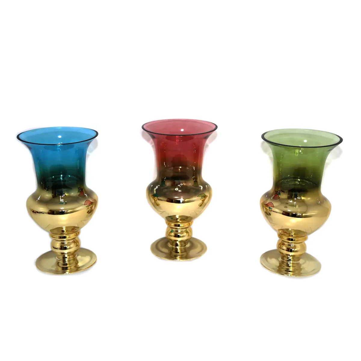Tall Hurricane Glass Vase – Round Base, 30 cm