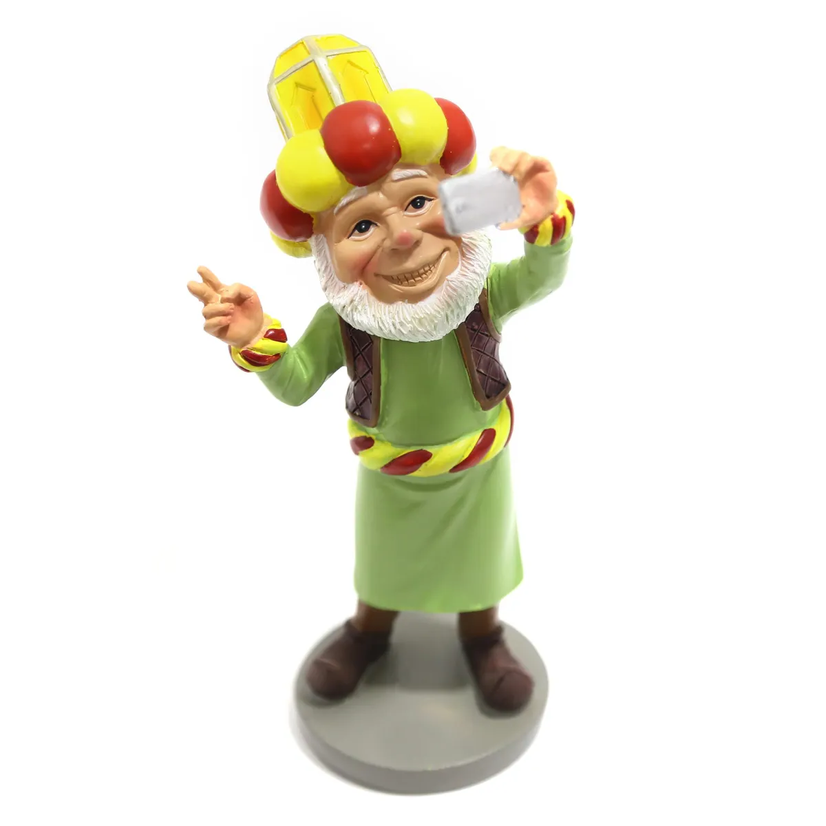 Freestanding Old Man Taking a Selfie – Ramadan Decorative Collection | Festive Home & Tabletop Figurine