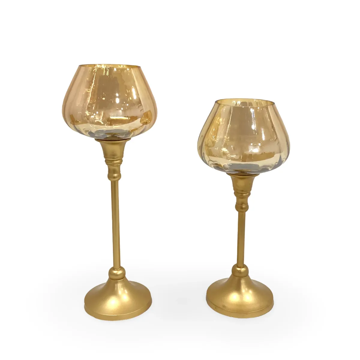 Gold Footed Glass Cup Decor – Elegant Table Vase
