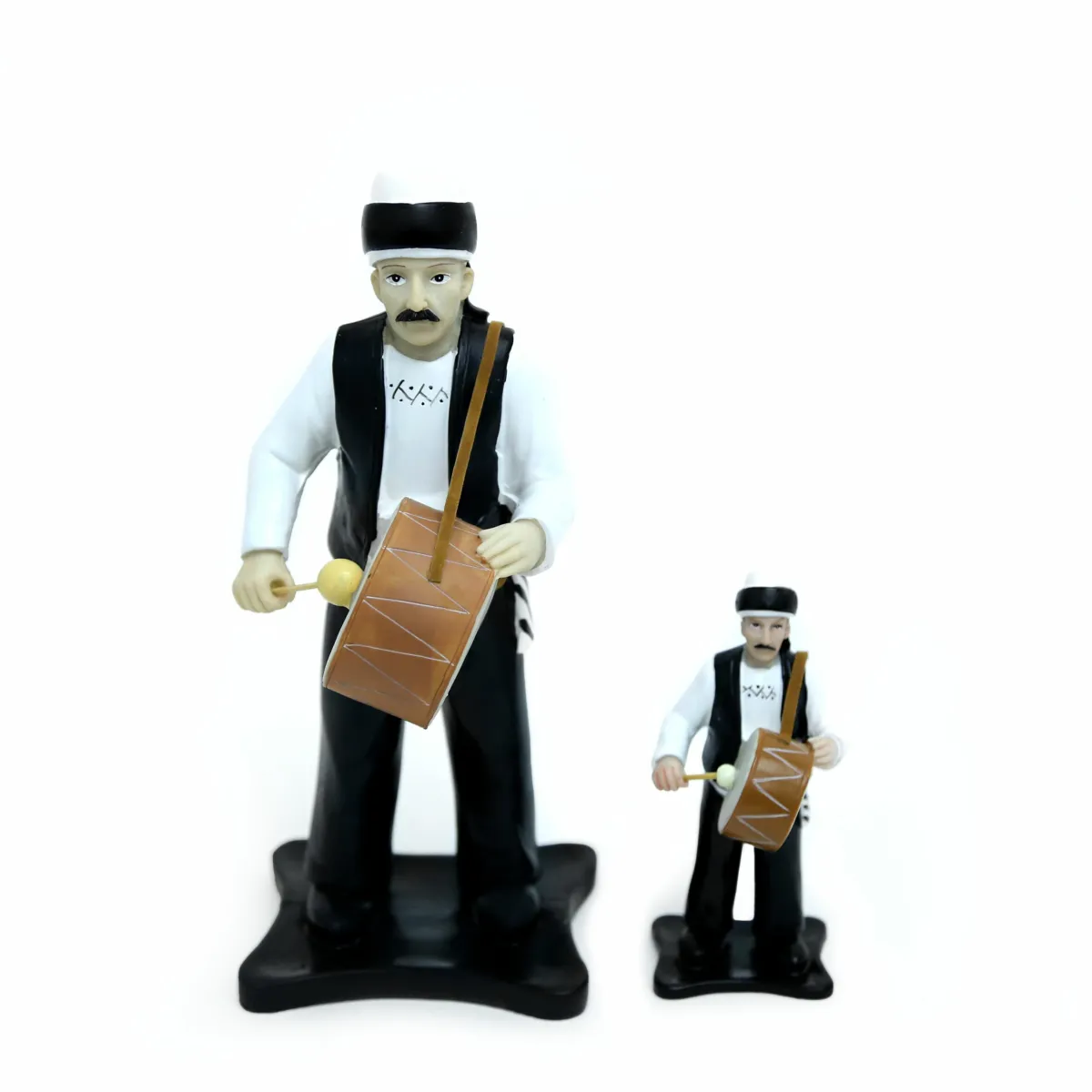 Arabian Drummer Figure – Cultural Resin Decoration
