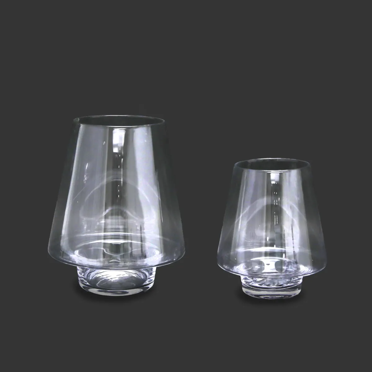 Transparent Trapeze Glass Vase – Elegant Flower Vase