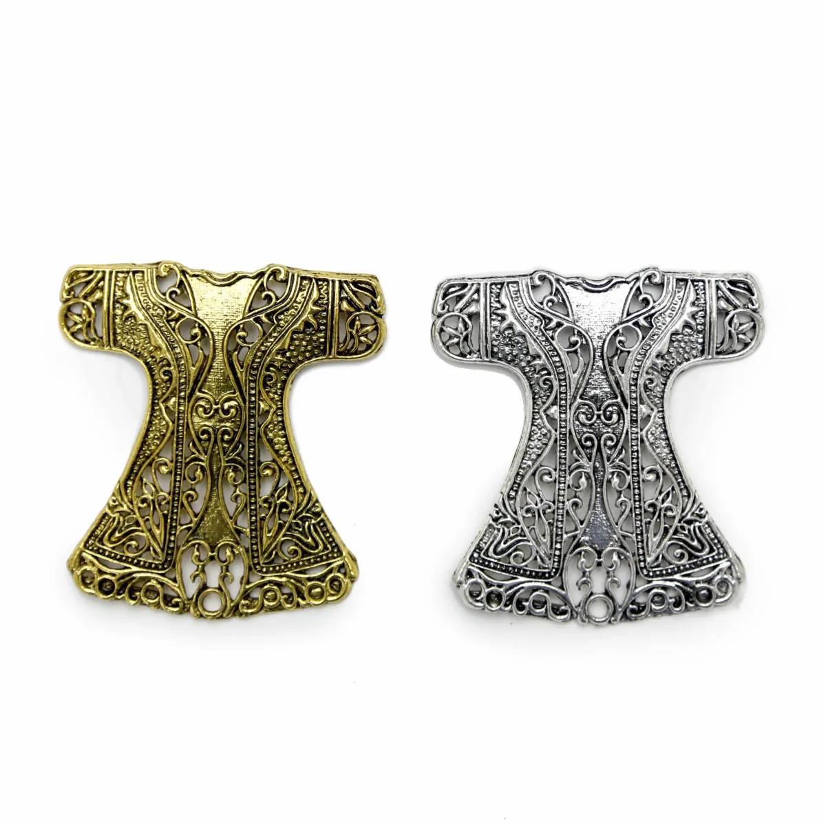 Decorative Freestanding Metal Sultan Robe – A Timeless Addition to Your Ramadan Collection