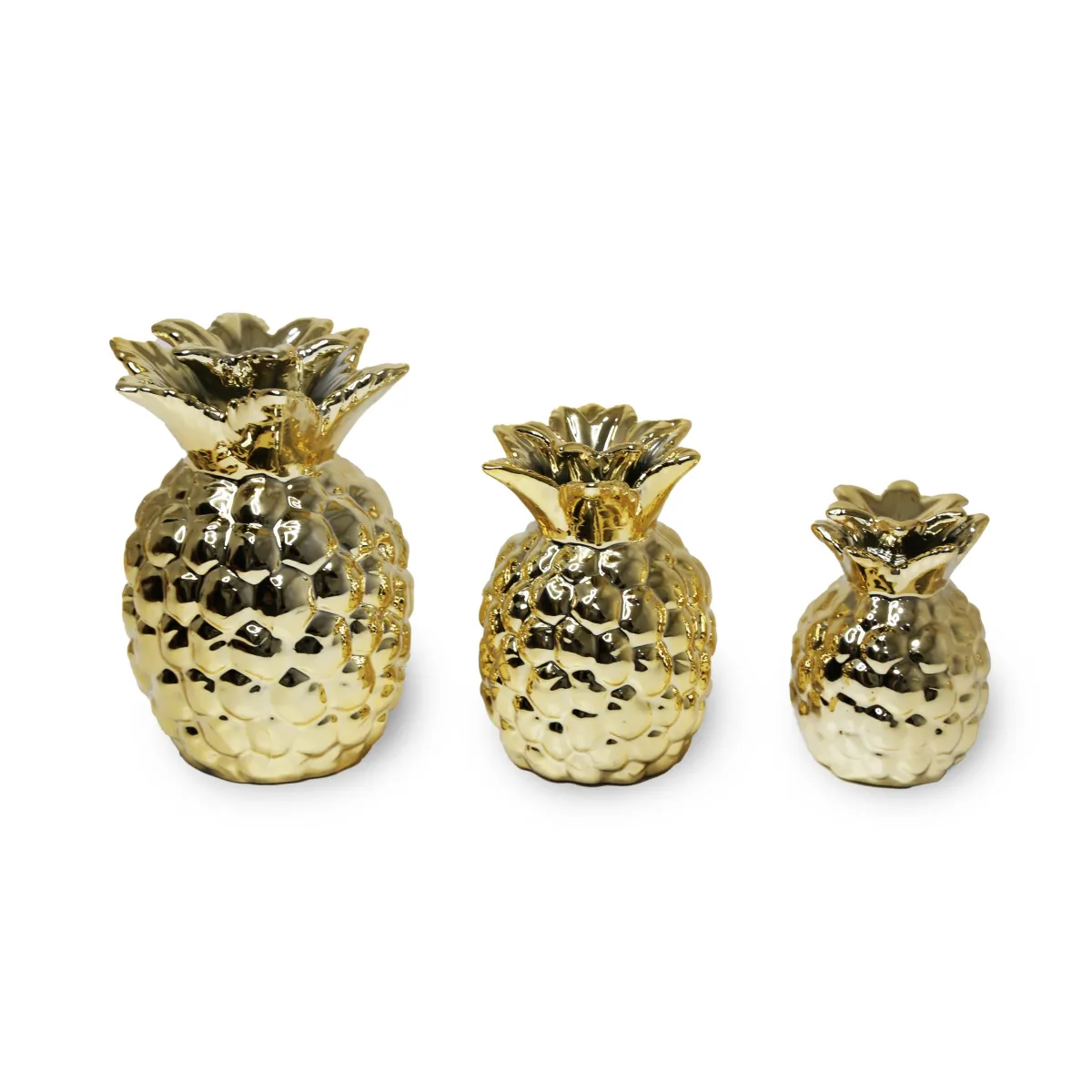Golden Pineapple Table Decor – Elegant Accent Piece