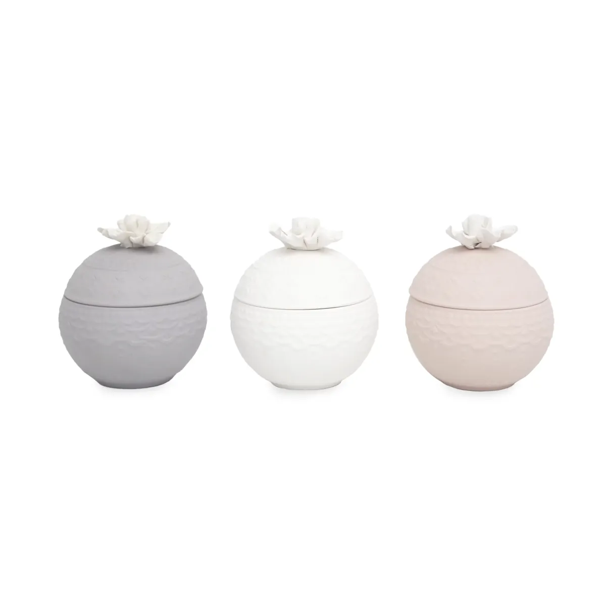 White Rose Tip Candle Decorated Porcelain Jar