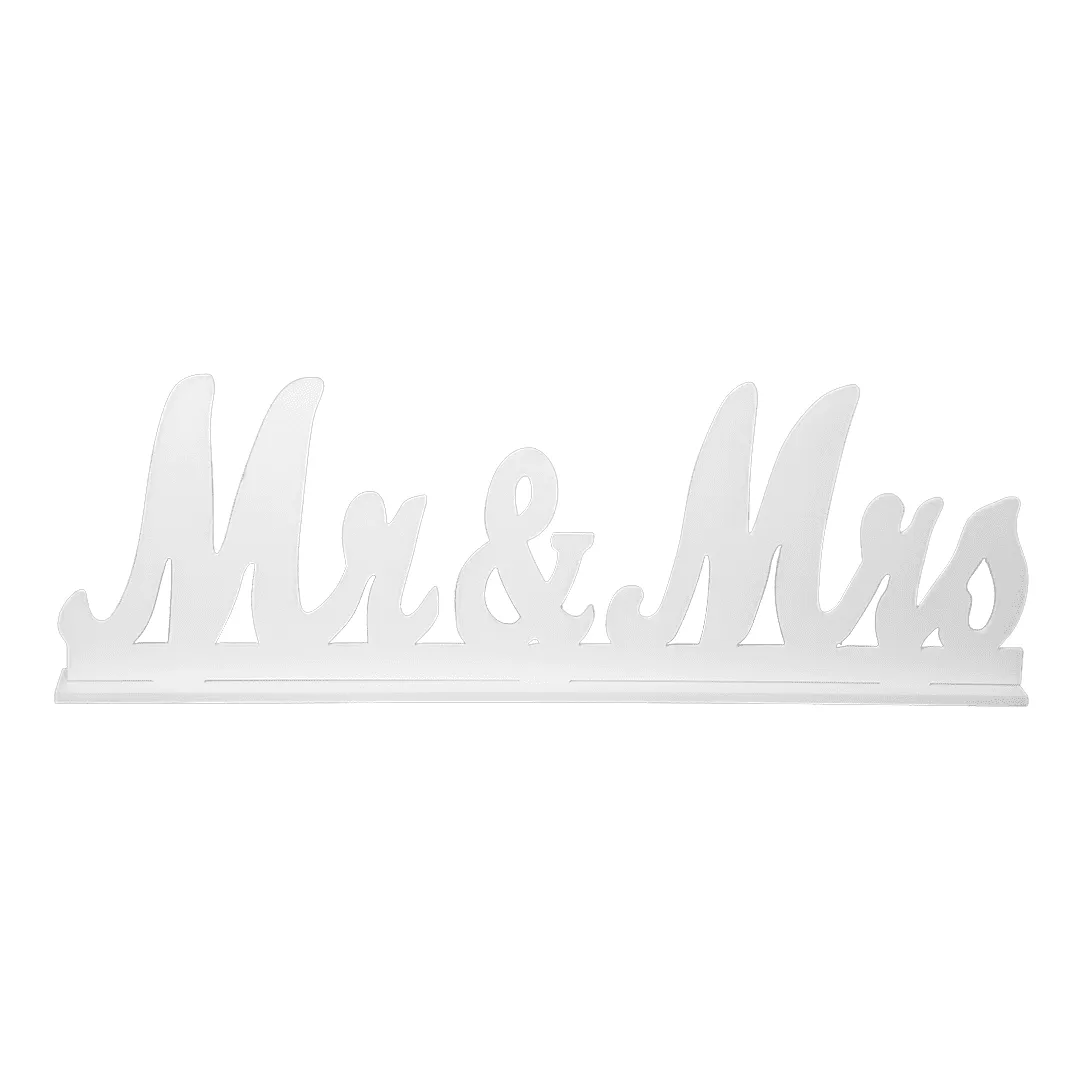 Gypsum “Mr & Mrs” Sign – Elegant Wedding Decor