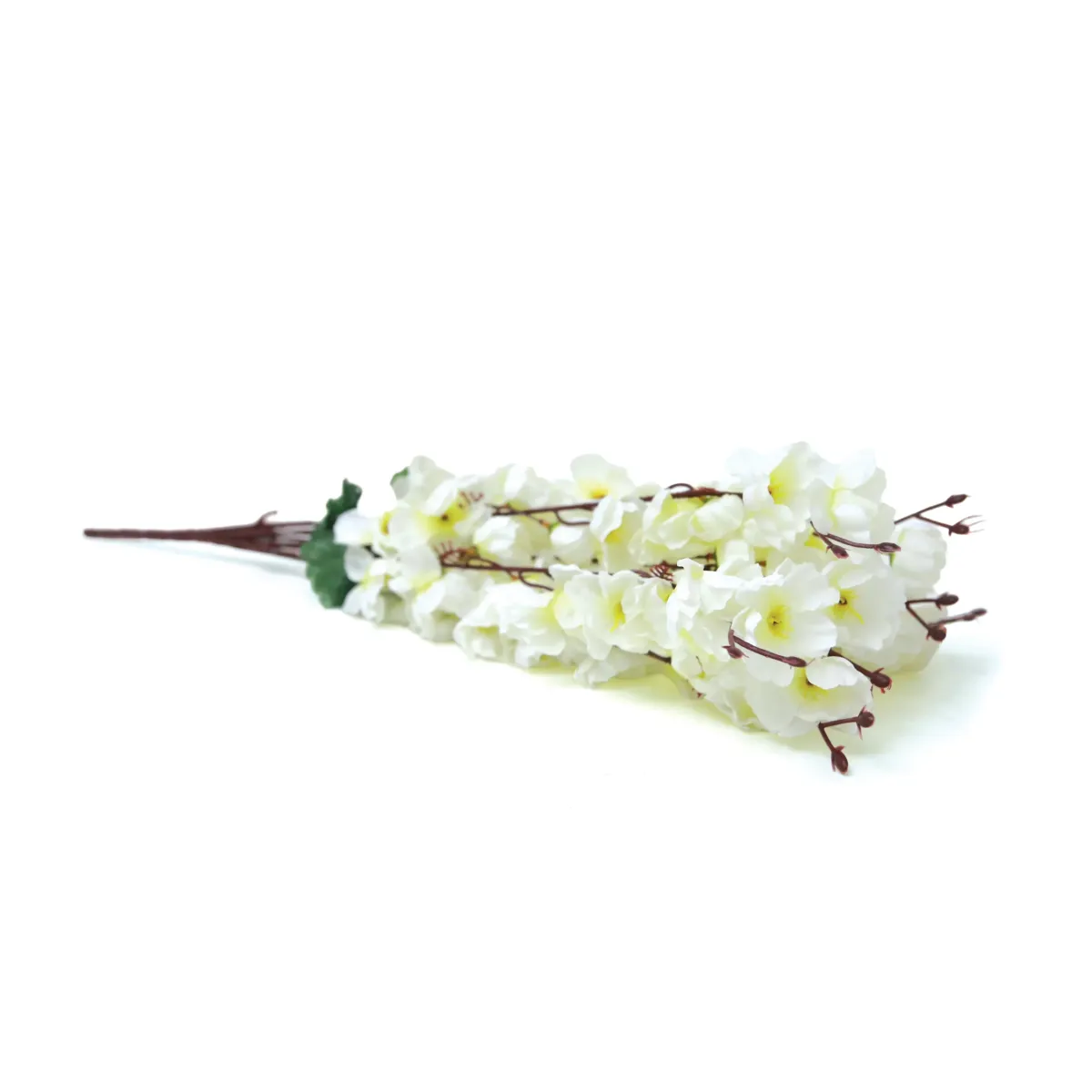Small Open Roses Bunch – Decorative Floral Arrangement