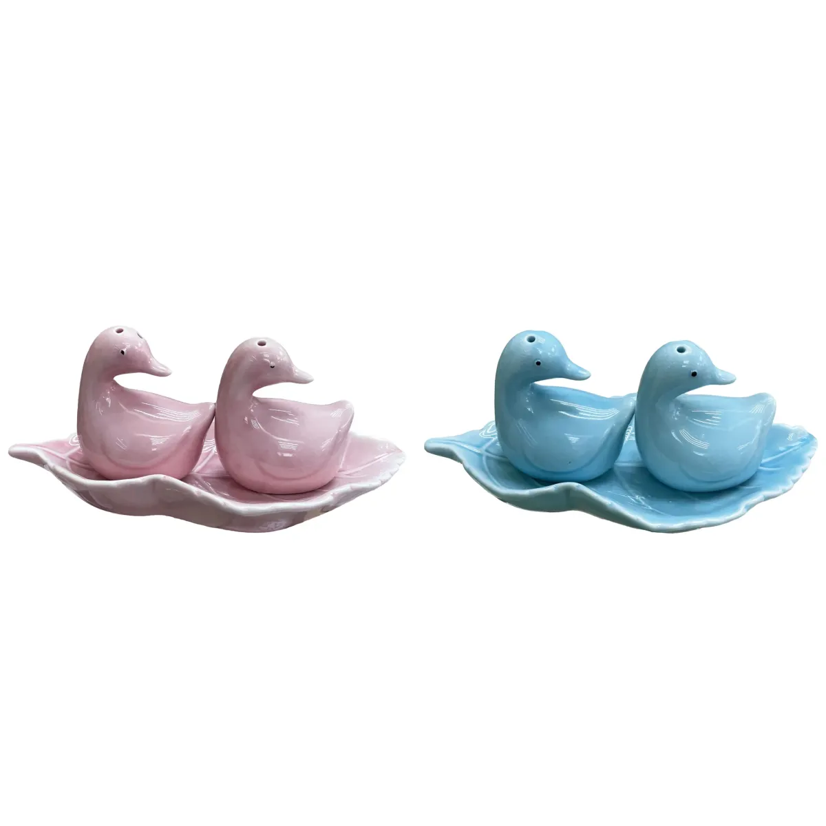 Duck Salt & Pepper Set – Leaf Design Shakers