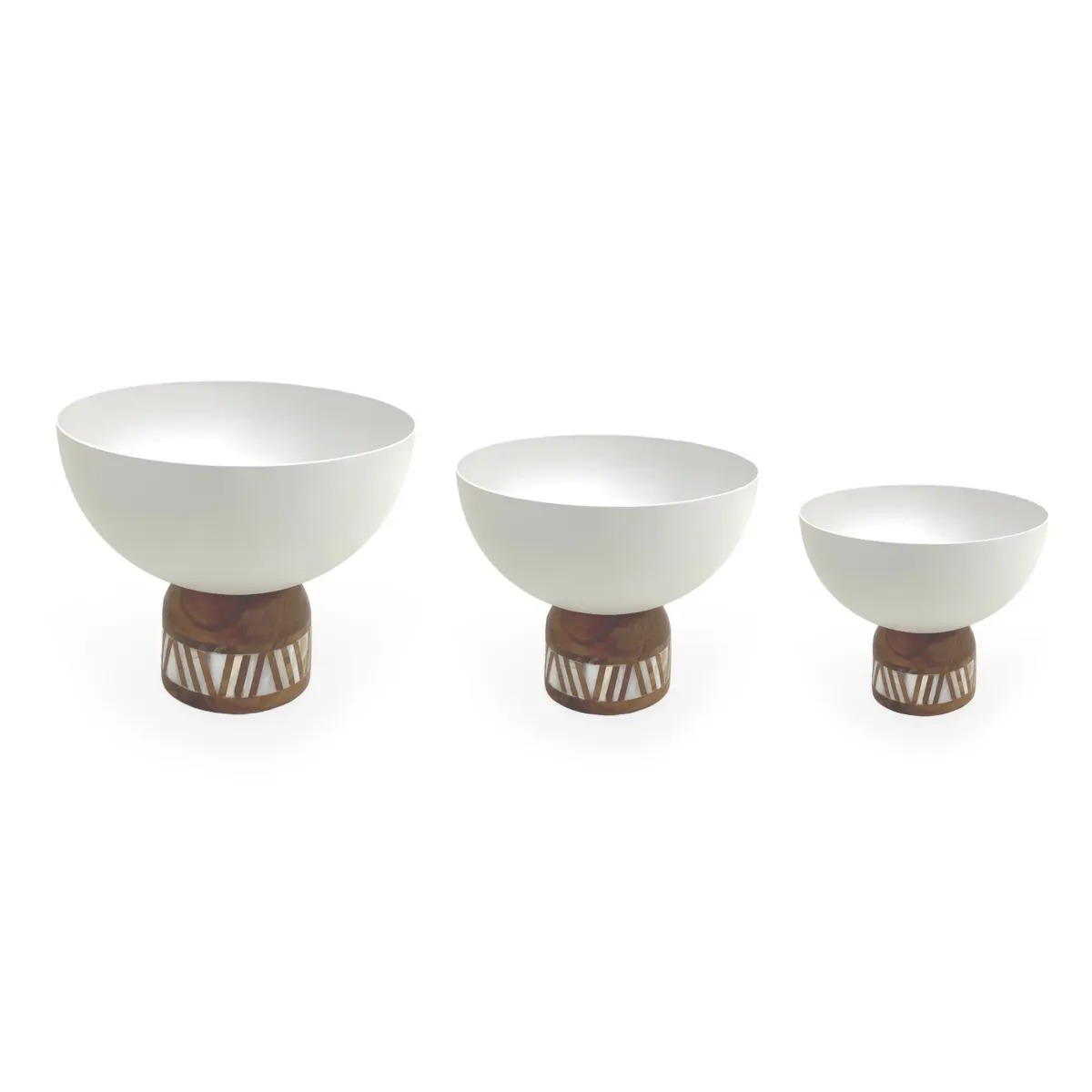 White Round Metal Cake Plate with Striped Wood Base – Elegant Ramadan Decorative