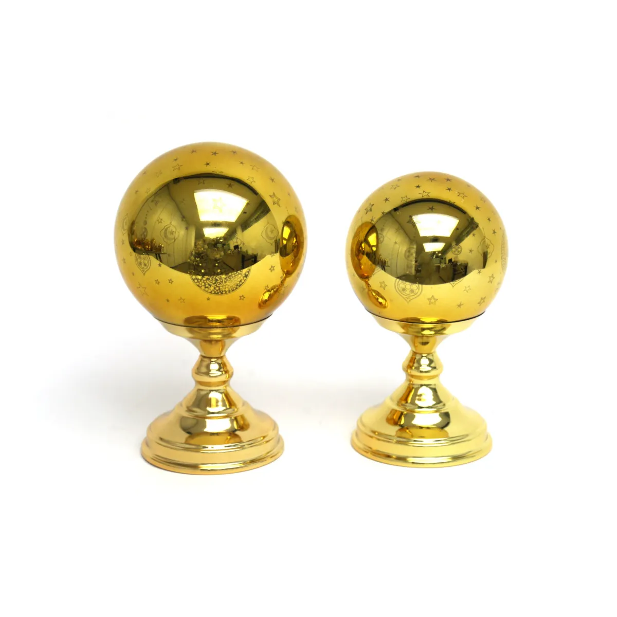 Gold Sphere Ramadan Kareem Stand with LED Light – Elegant Festive Decorative for Home