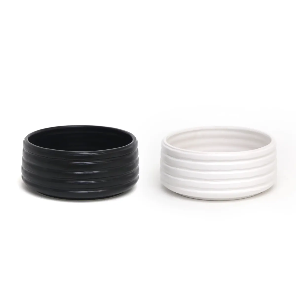 Round Matt Ripped Embossed Ceramic Pot
