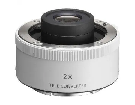 Sony FE 2.0x Teleconverter
