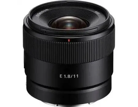 Sony E 11mm f/1.8 Lens (APSC)